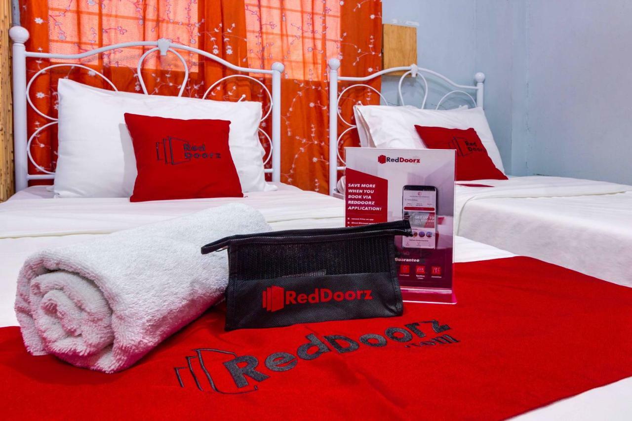Reddoorz @ Zapatera Cebu Hotel Luaran gambar