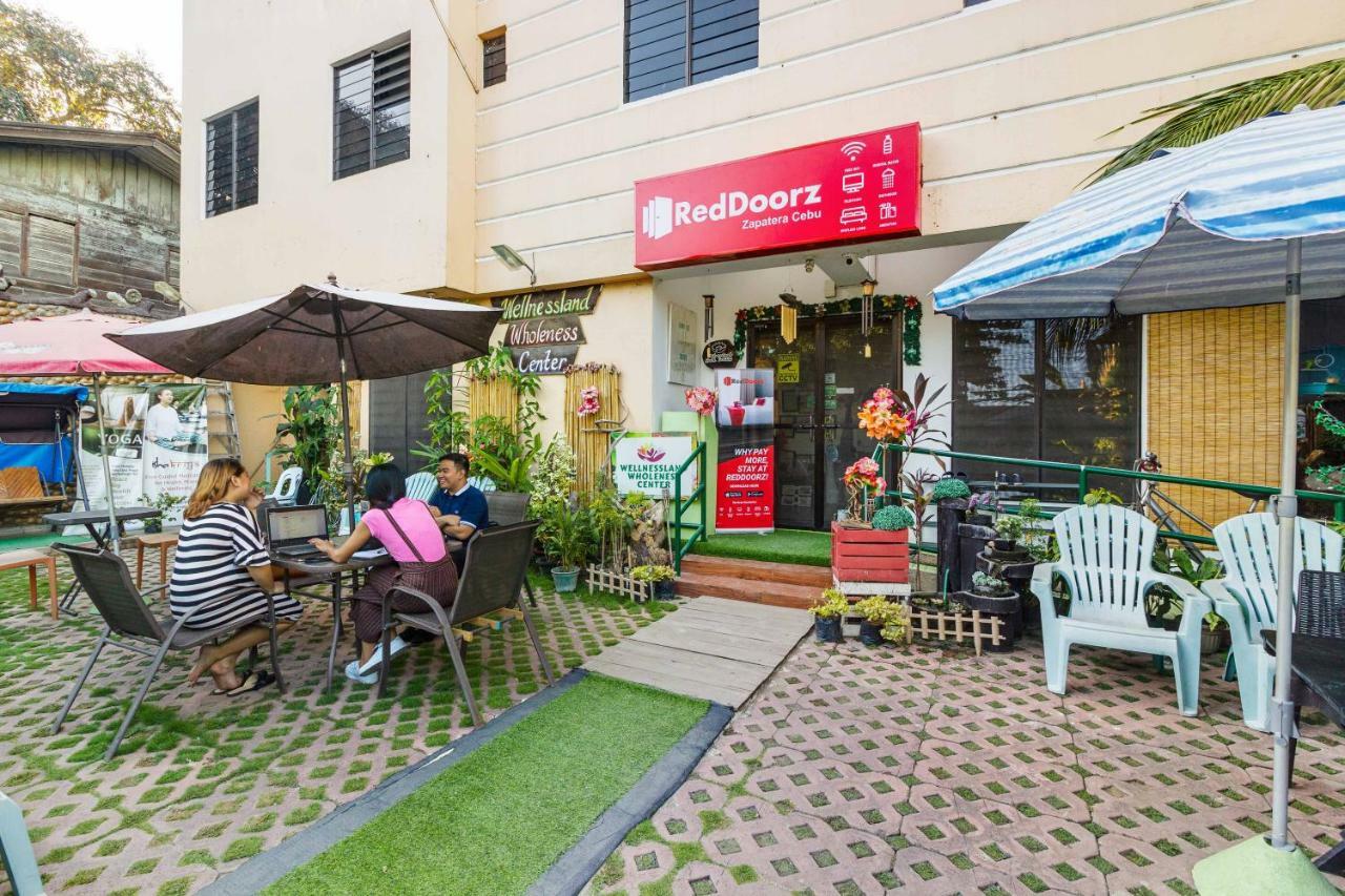 Reddoorz @ Zapatera Cebu Hotel Luaran gambar